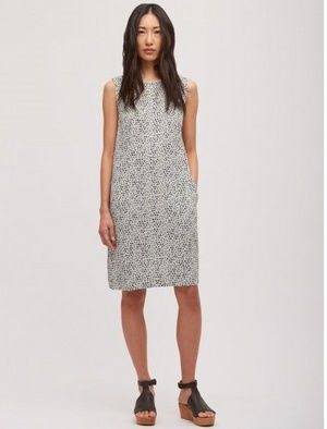 女裝品牌推薦與針紡織品銷(xiāo)售策略